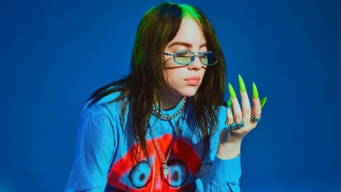 Billie Eilish desata controversia en redes con nuevas parrillas de diamantes en sus dientes