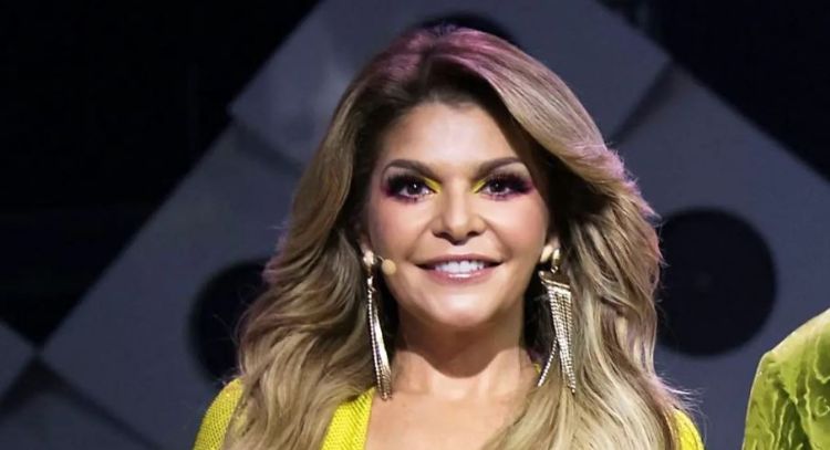 Itatí Cantoral saca el 'glamour' y posa con este encantador 'outfit' desde su cuenta Instagram