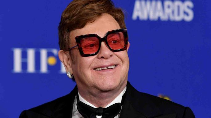 ¡Terrible! Elton John es hospitalizado tras sufrir accidente en su hogar; esto es lo que se sabe