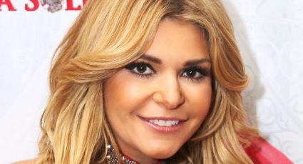 Itatí Cantoral regresa a Instagram y presume figura con este encantador 'look' claro de temporada