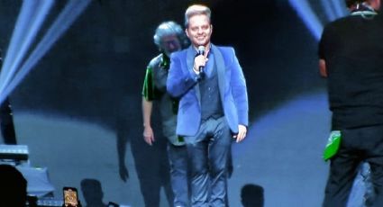 VIDEO: Luis Miguel sorprende al aparecer en concierto de Los Auténticos Decadentes; esto pasó