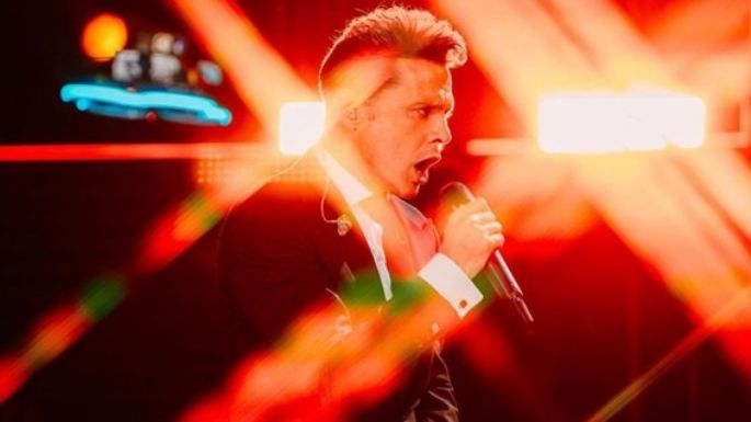 FOTO de Luis Miguel vuelve a levantar sospechas de que 'El Sol' está usando un doble en conciertos