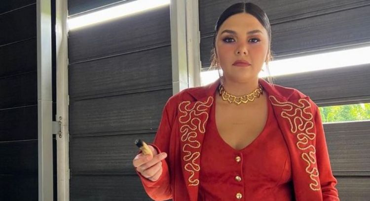 Yuridia preocupa a sus fans al publicar una foto en el hospital ¿Esta enferma?; esto se sabe
