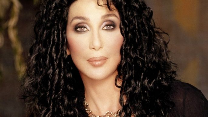 Cher emociona al anunciar su primer álbum navideño: ¡Celebra la Navidad con la Diva del Pop!