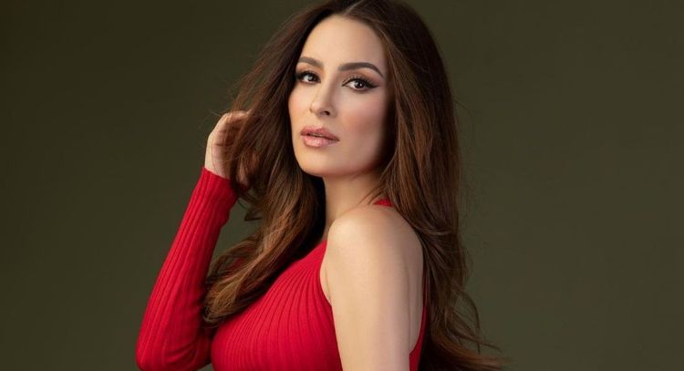 Tras dar a luz, Cynthia Rodríguez comparte encantadora fotografía de su 'look' y luce espectacular