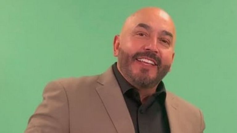 Lupillo Rivera es cuestionado sobre su relación amorosa con Taina Pimentel