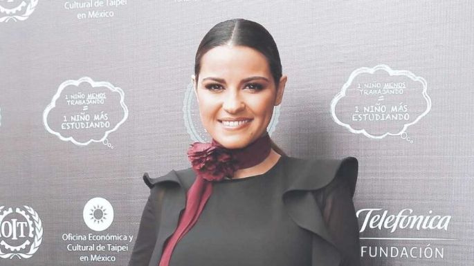 "Me puede afectar, pero lo gestiono": Maite Perroni preocupada por los jóvenes tras acoso digital por su cuerpo